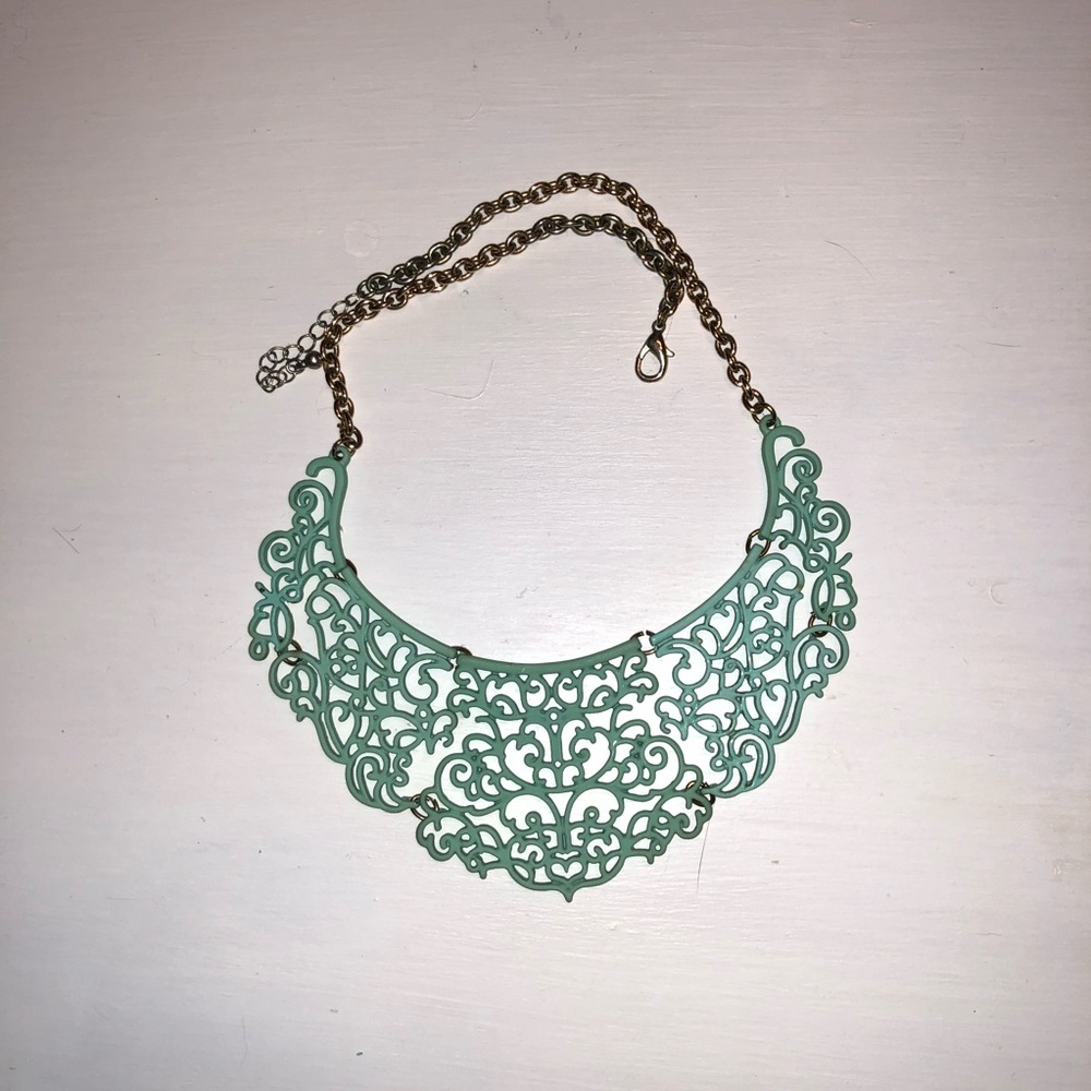 Forever 21 Necklace